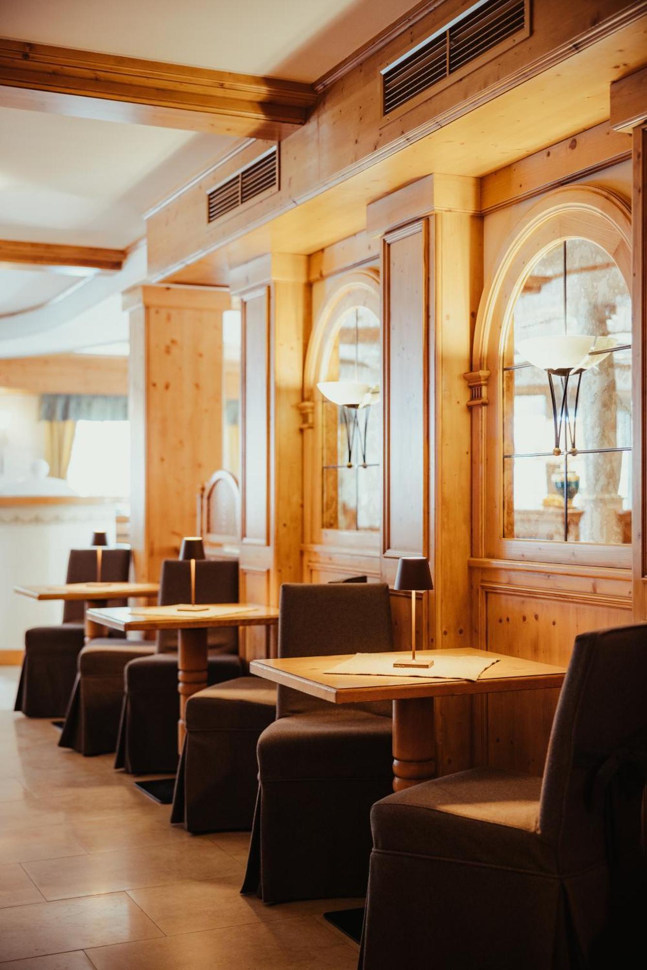 Alpenrose Hotel